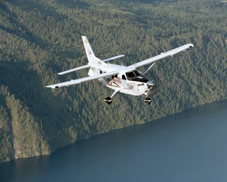 Kodiak 900 MMA 2 (air to air Jim Grayson)